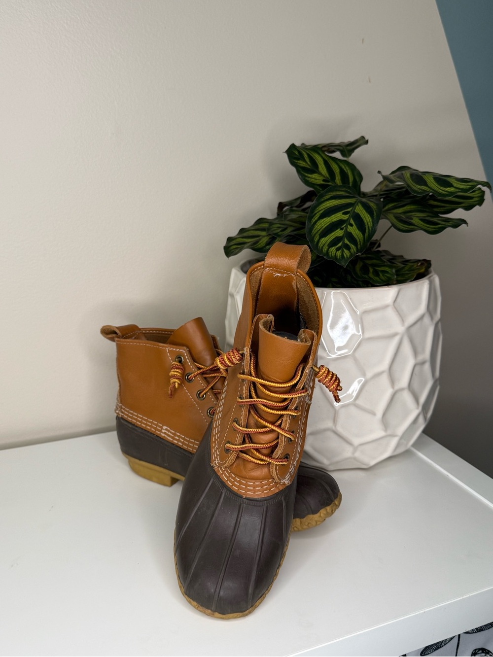 L.L.Bean Bean Boots Women’s 7M Made in Maine Brown Tan Leather Duck Rain Boots Y - Picture 3 of 9